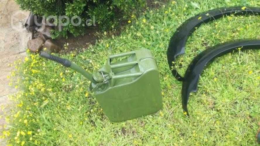 Bidón original metálico de combustible importado