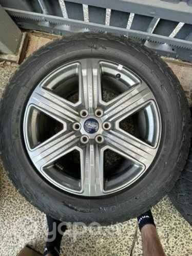 Juego de llantas y neumáticos Ford F-150 lariat