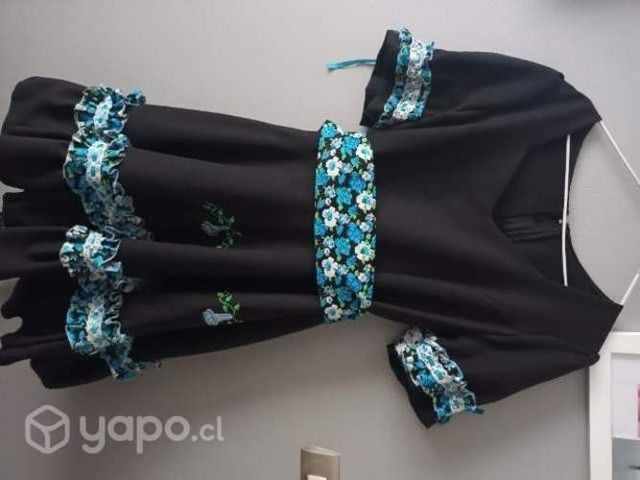 Vestido huasa como nuevo