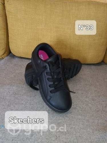 Zapatos de Colegio casi nuevos