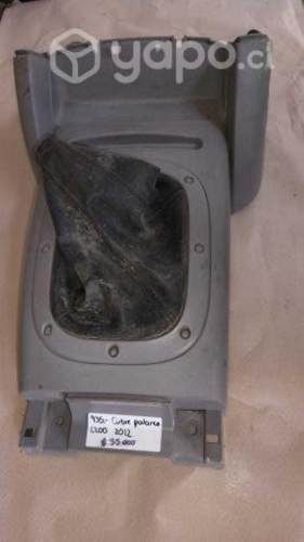 Cubre palanca L200 2012