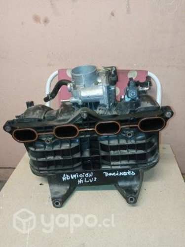 Admicion completo Toyota Hilux bencinero 15-21