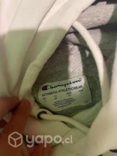 Poleron champion original 2 usos como nuevo