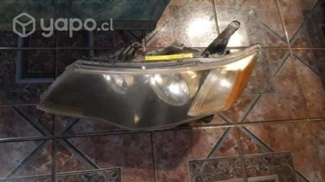 Optico lh Mitsubishi oulander 2010