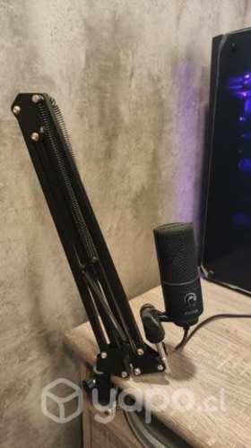 PC gamer + pantalla + silla + microfono