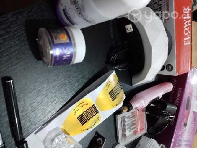 Set para uñas acrílicas o poligel