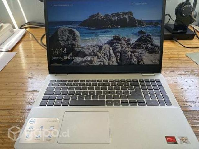 DELL Inspiron 3505, Laptop 15.6, como nueva
