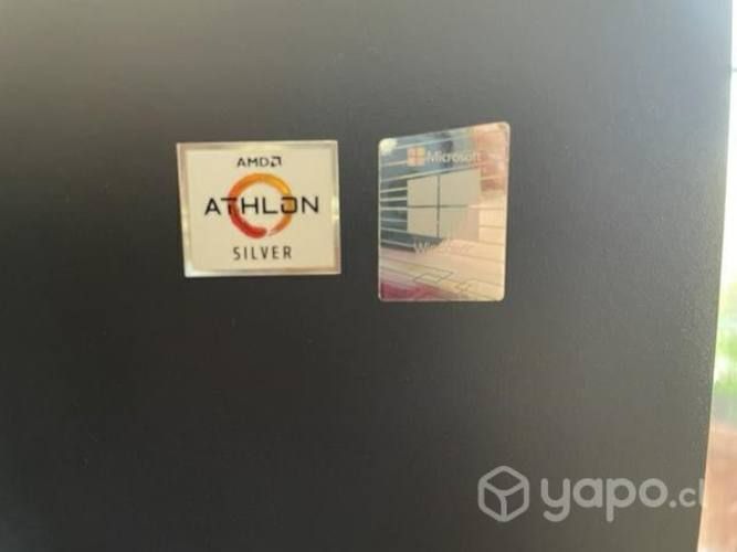 Pc computador all in one Lenovo sin uso completo