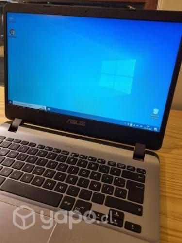 Notebook i3 8GB 240 SSD