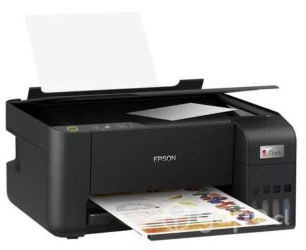 Impresora a color multifunción Epson EcoTank L3210