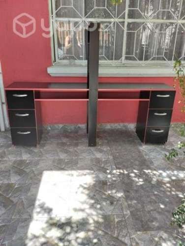 Mueble de Manicure doble sin uso