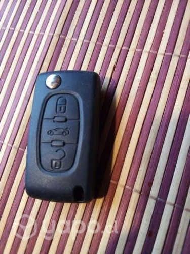 Llave navaja Peugeot