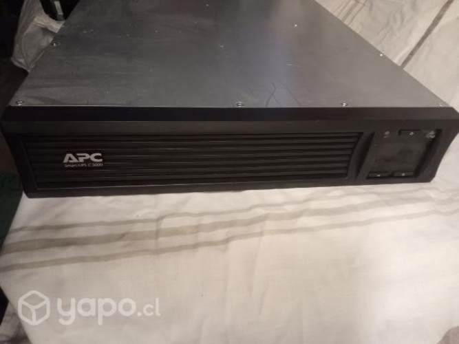 UPS marca APC 2U para servidores