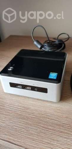 Mini computador marca intel, modelo NUC5I3RYH