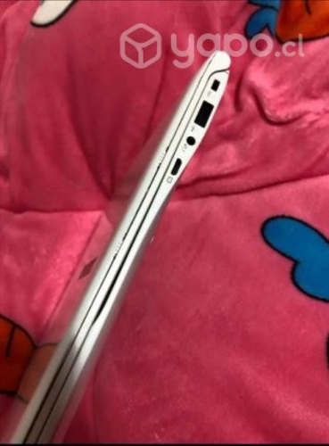 Samsung notebook Modelo NP905S3G