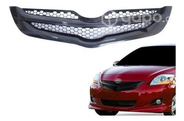 Mascara Toyota new yaris retiro 24 hrs