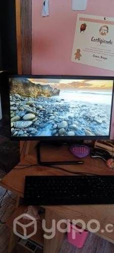 Computador escritorio