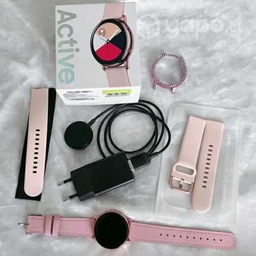 Samsung Galaxy smart watch active pink