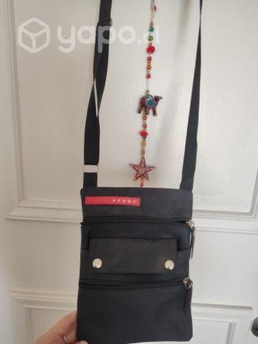 Botas, carteras, accesorios