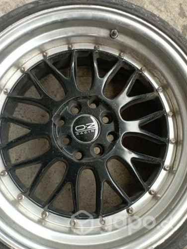 Llantas con neumáticos