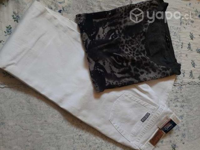 Pantalon blanco + polera
