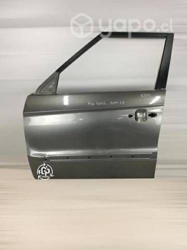 Puerta delantera lh Kia soul 2011
