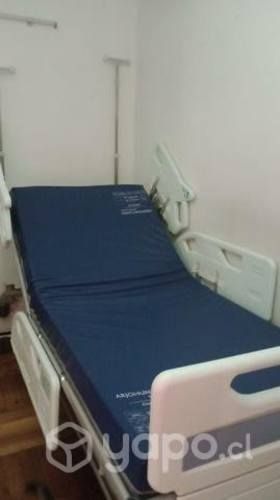 Cama Clínica Arjohuntleigh EéctricaEnterprise 8000