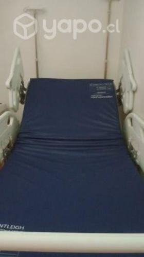 Cama Clínica Arjohuntleigh EéctricaEnterprise 8000