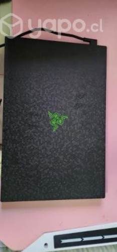 Notebook Razer pro17