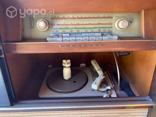 Equipo antiguo Blaupunkt funcionando todo