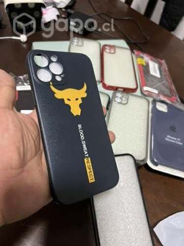 Carcasas iPhone 12