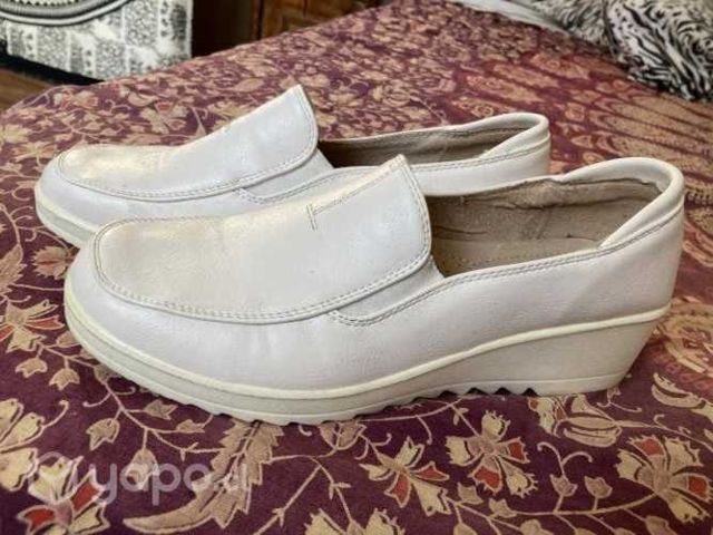 Zapatos clínica