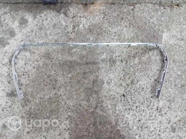 Bisel mascara toyota corolla 2016 original