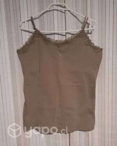 Polera Verde Musgo Signus Talla L Usada