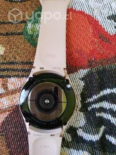 Smartwatch watch4 40mm