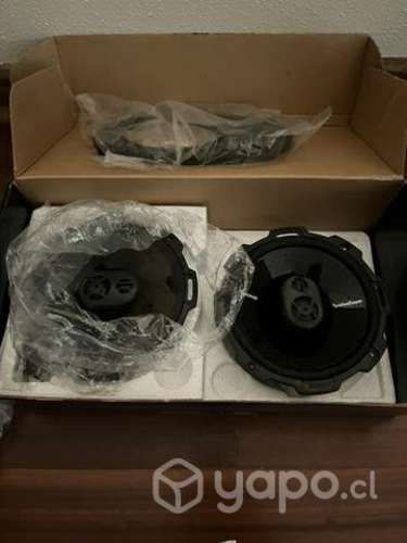 Parlantes Rockford fosgate para vehículo