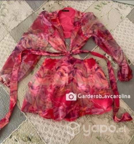 Enterito fucsia talla S(36-38)