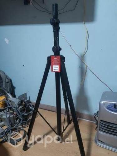 Trípode nuevo