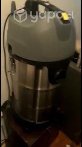 Aspiradora karcher de polvo y agua