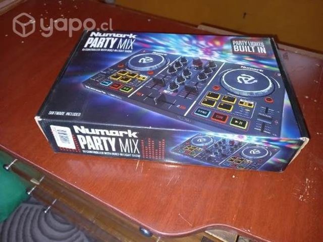 Mezclador NUMARK party mix