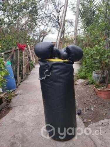 Saco de box más guantes