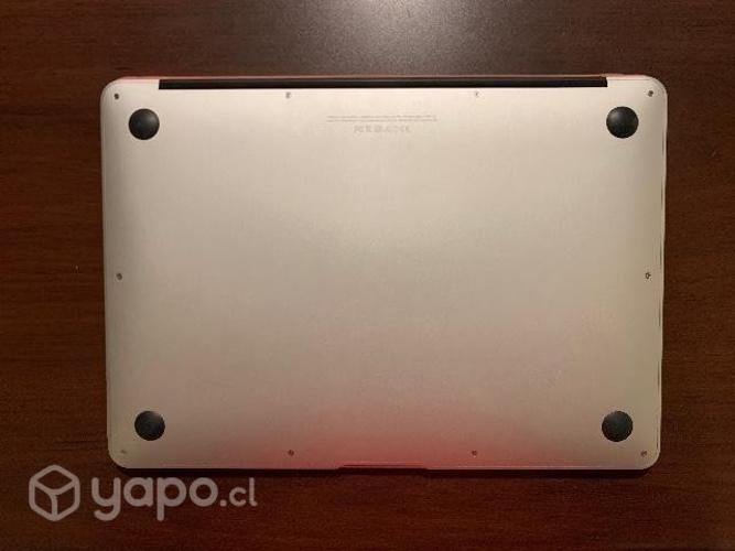 MacBook Air semi nuevo