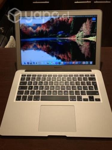 MacBook Air semi nuevo
