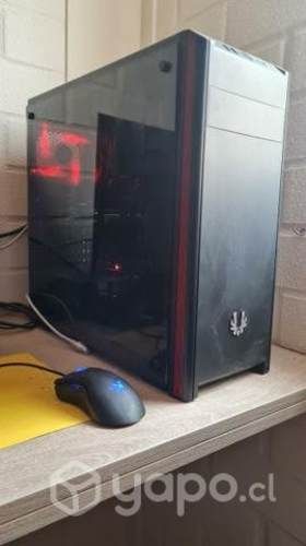 PC gamer casi nuevo