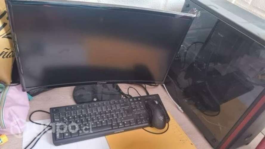 PC gamer casi nuevo