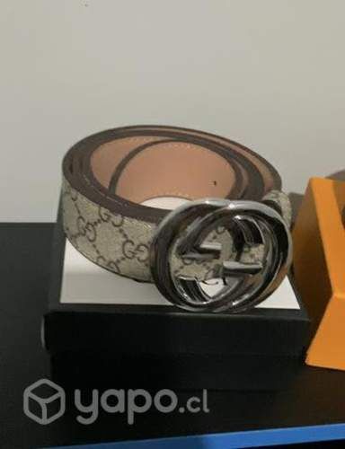 Cinturón gucci