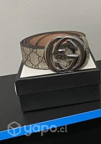 Cinturón gucci