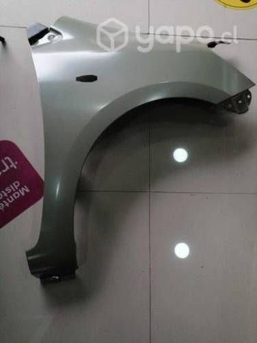 Tapabarro derecho o izquierdo toyota yaris 06-12