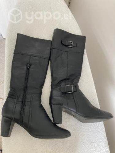 Botas cuero bruno rossi número 35