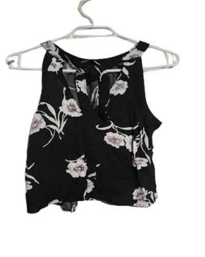 Polera Negra/Flores Cherokee Talla S Nueva